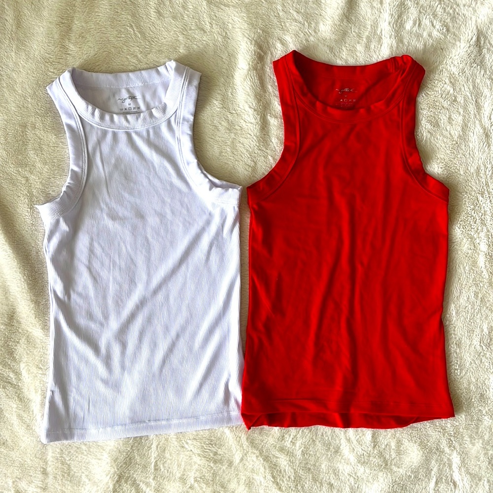 athletic training tank tops size M